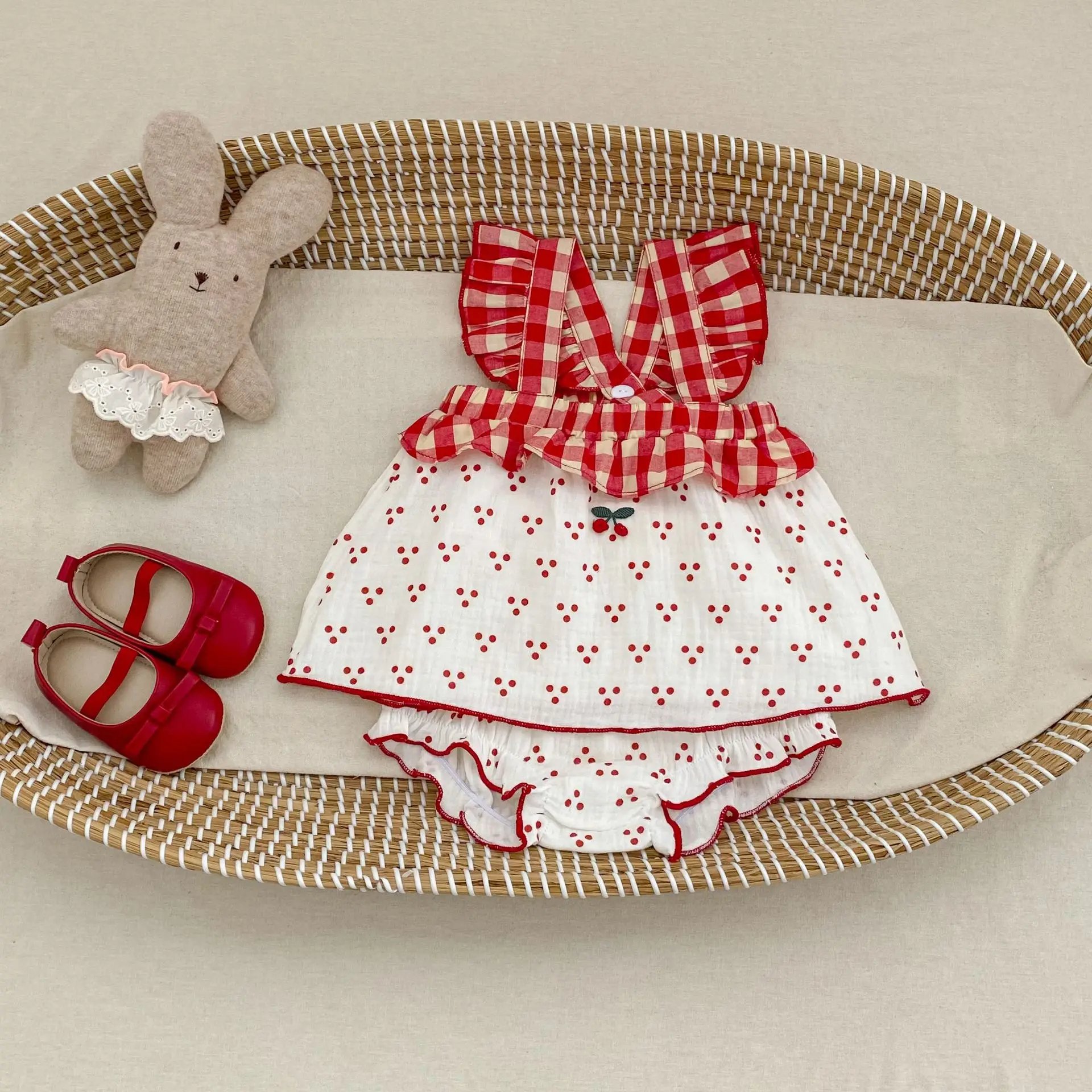 

2026 Summer New Baby Sleeveless Clothes Set Infant Girl Cute Cherry Strap Tops + Pp Shorts 2pcs Suit Thin Toddler Cotton Outfits