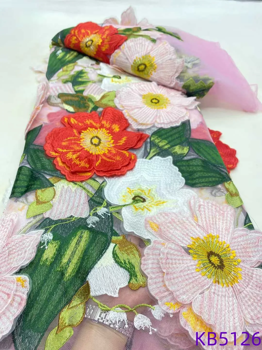 Tela de encaje de flores 3D de 5 yardas, tela africana de encaje de alta calidad, malla francesa con cuentas 2025, lentejuelas de encaje para coser KB5126