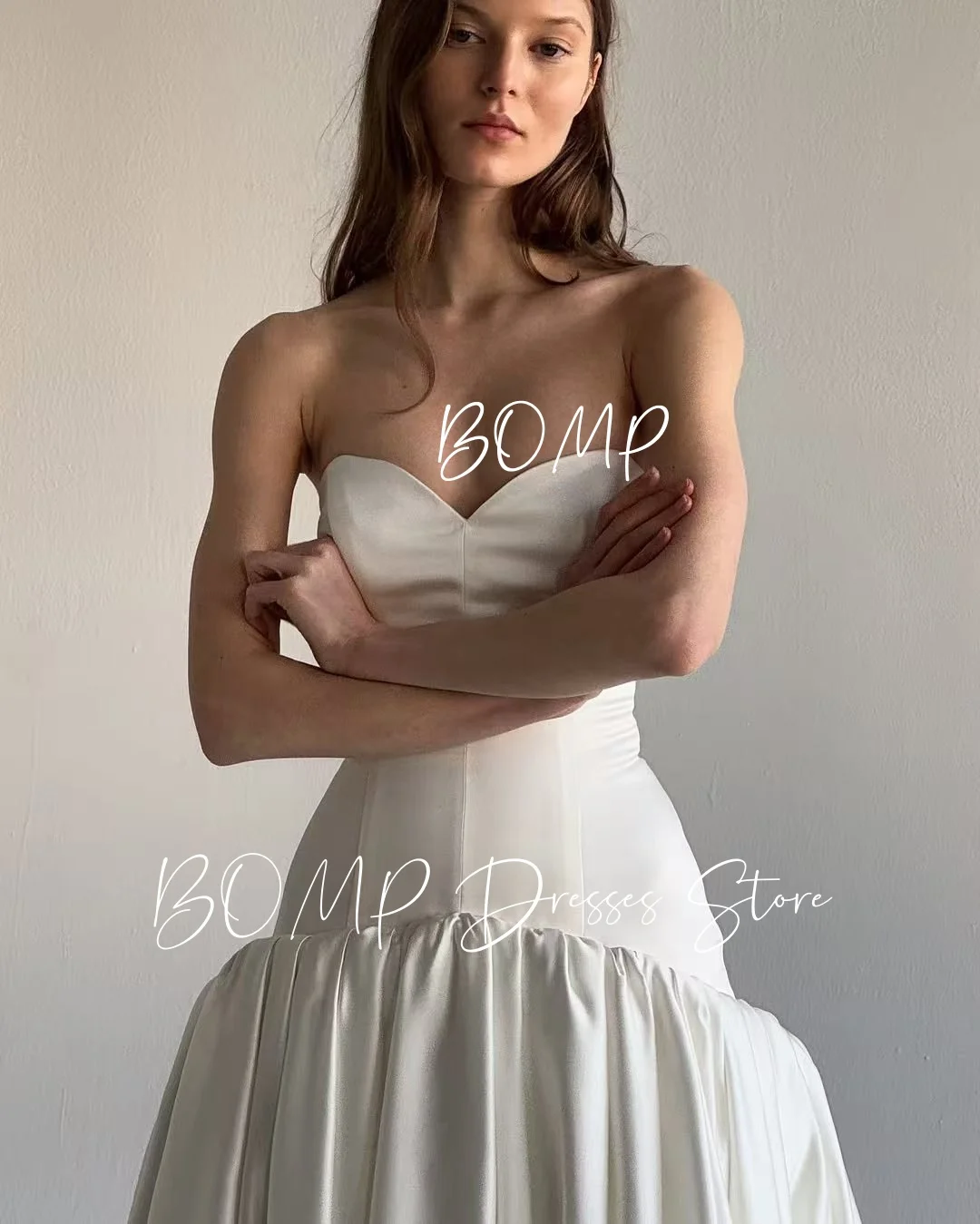 BOMP Schlichtes Hochzeitskleid, trägerlos, A-Linie, drapiert, bodenlang, Elfenbein, Seide, Taft, Prinzessin, Brautempfangskleid, individuell gestaltet