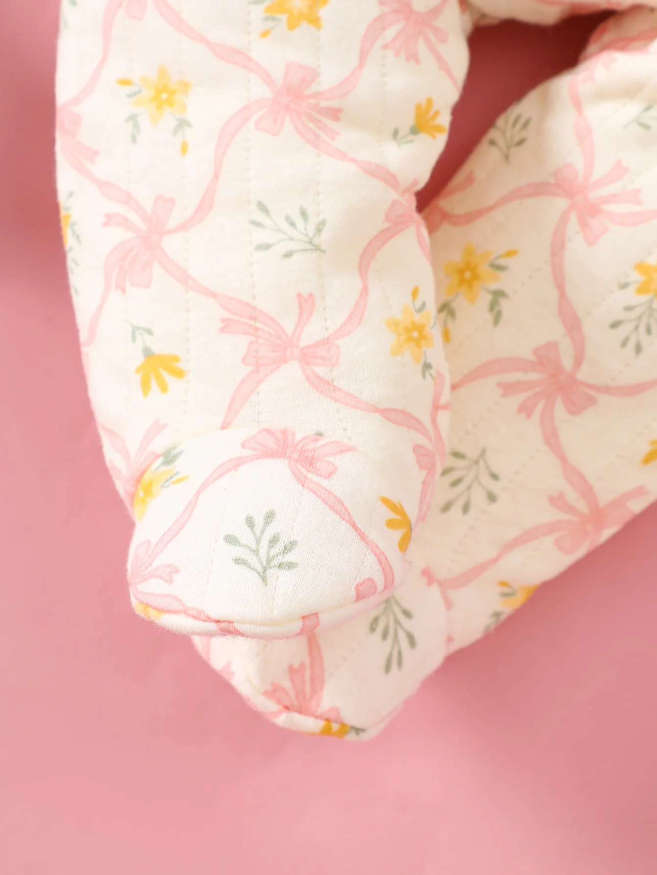 أفرول بنات حديثي الولادة بطبعة - مراجعة Cotton Baby Onesies Zipper وسعره