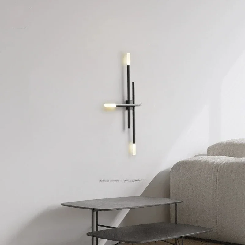 مصباح حائط بسيط من النحاس بالكامل، جدار خلفية تلفزيون غرفة المعيشة، شريط رئيسي إبداعي بسيط ذو طابع واحد