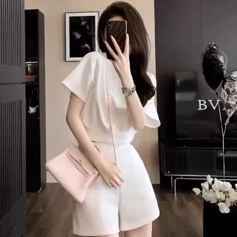 Woman Shorts Sleeve Summer Two-piece New In Matching Casual Cheap And Korean Style Offers Stylish Short Sets For Women 2 Pieces