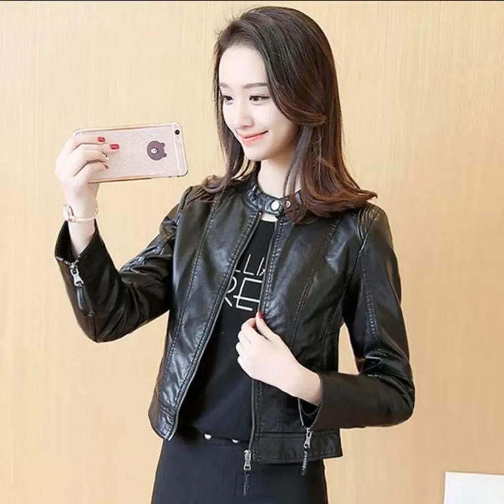 

Women's Korean Style Large Size PU Leather Jacket Slim-fit Short Motorcycle Coat Spring Autumn New Arrival