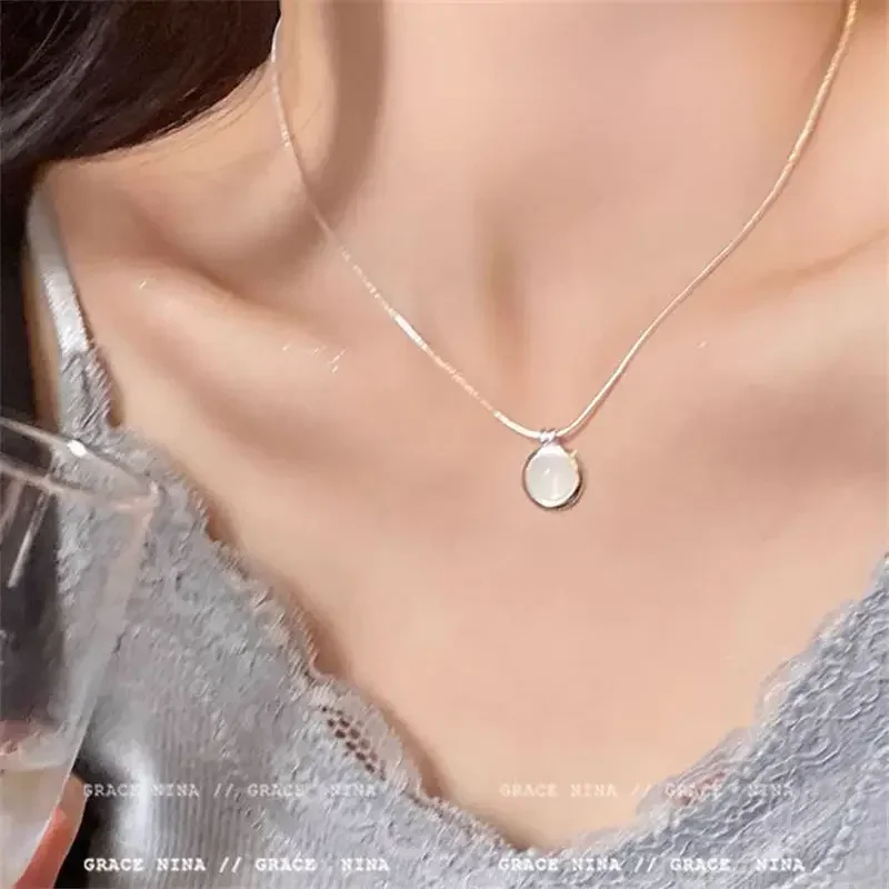 Kalung liontin Aquamarine Oval warna perak kalung rantai ular mewah anak perempuan wanita hadiah perhiasan mode untuk wanita 2025 baru