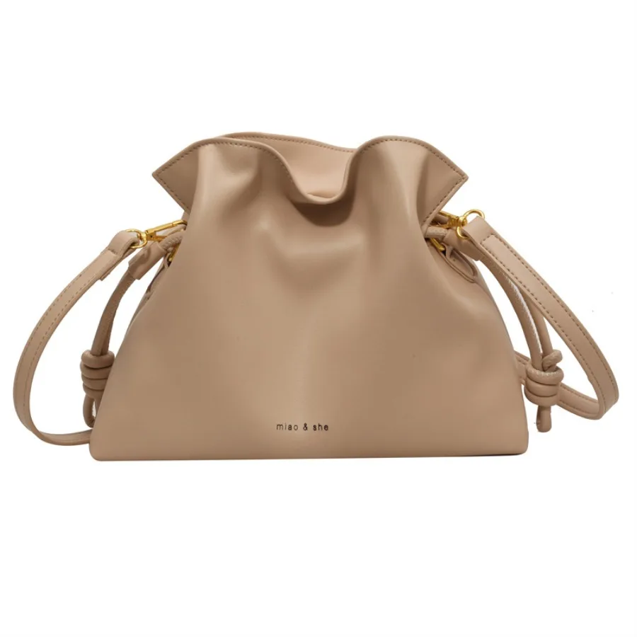 

Fashionable and minimalist everyday drawstring bag single-shoulder crossbody bucket bag handheld pleated commuter bag for women