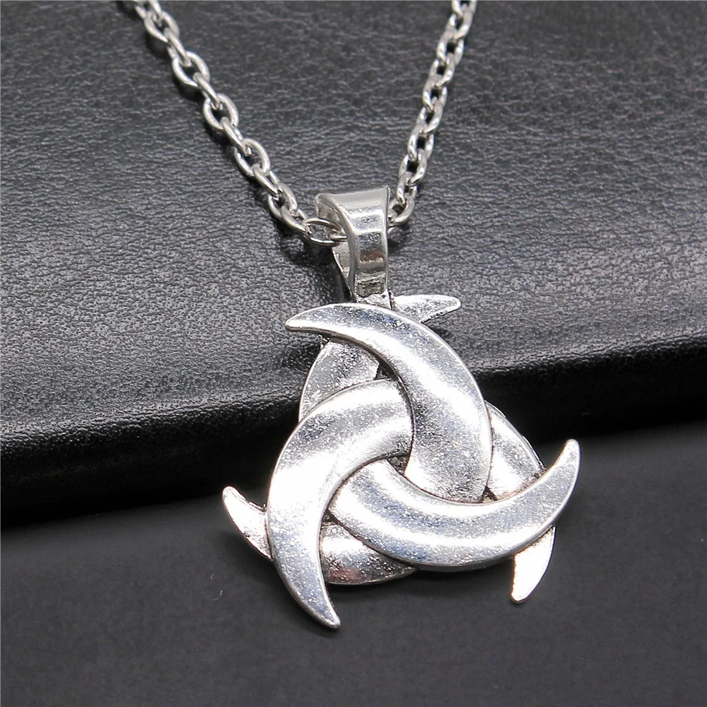 Vintage Antique Silver Color 36x30mm Triquetra Sign Pendant Necklace For Women Men Long Chain Trendy Jewelry Accessories