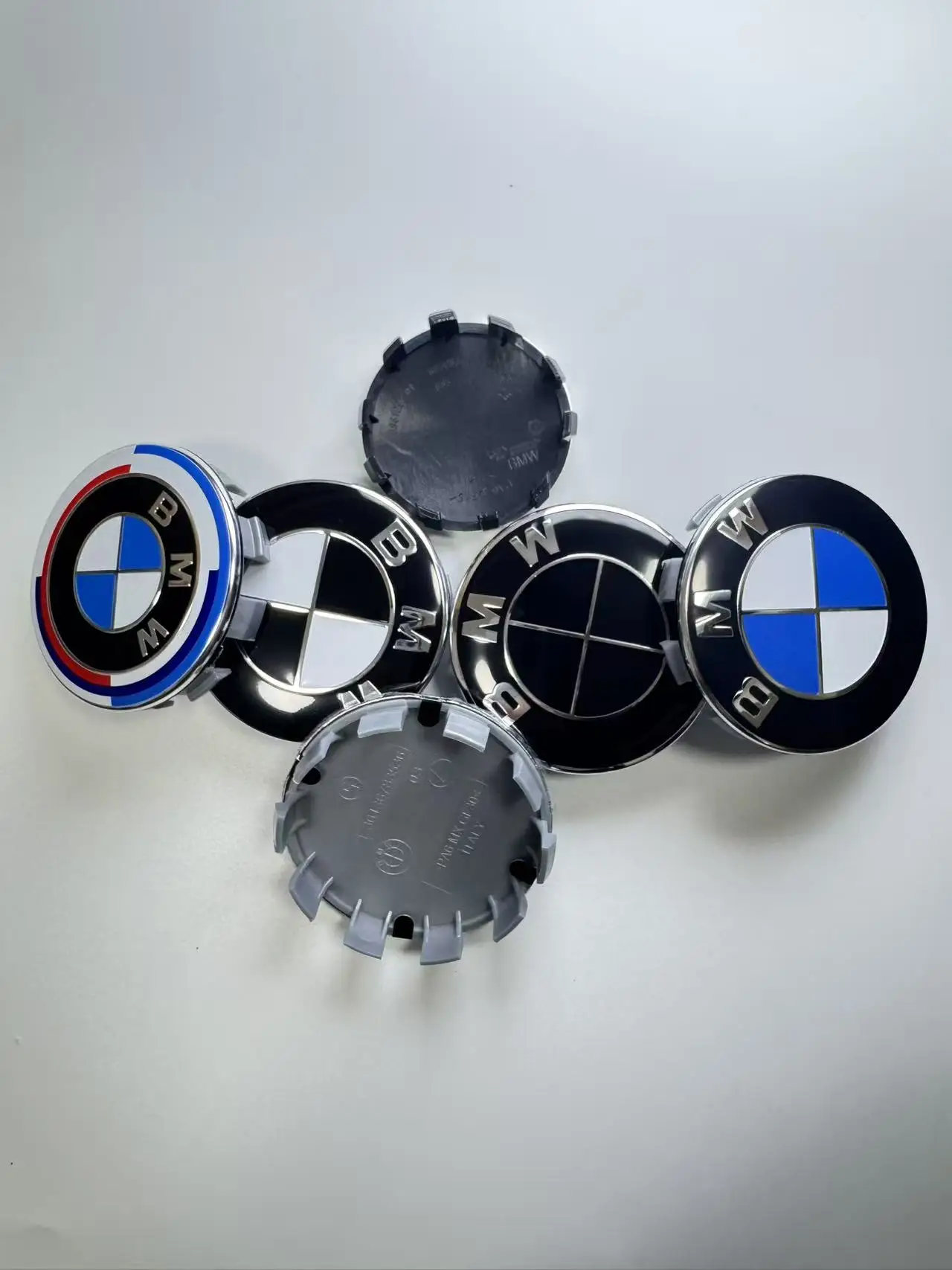 Сменная крышка центра ступицы колеса автомобиля 68 мм 56 мм, 4 шт., подходит для BMW X1 X2 X3 X4 X5 X6 X7 E36 E46 E60 E90 E91 E92 E93 F30 Сменная крышка центра ступицы колеса автомобиля 68 мм 56 мм, 4 шт., подходит для BMW X1 X2 X3 X4 X5 X6 X7 E36 E46 E60 E90 E91 E92 E93 F30