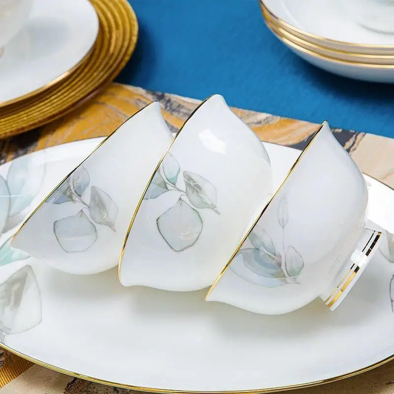service-de-vaisselle-de-luxe-resistant-aux-hautes-temperatures-pour-la-maison-modele-2025-jing-design-elegant-artisanat-de-qualite-ideal-pour-les-occasions-speciales