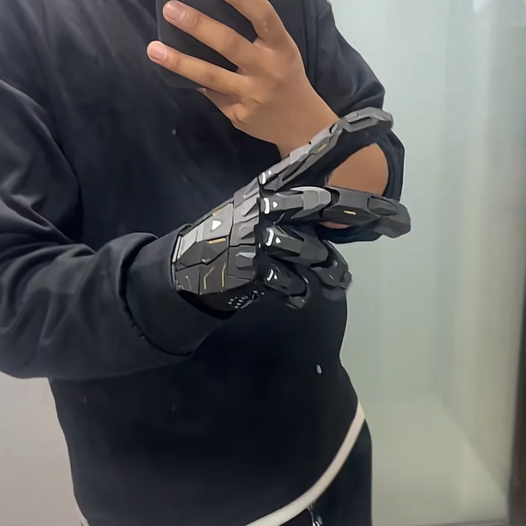 Gothic Techwear Exoskeleton Gloves 3D Printing Handmade Gluing Punk Mechanical Gloves Wearable Hand Armor Cosplay Props