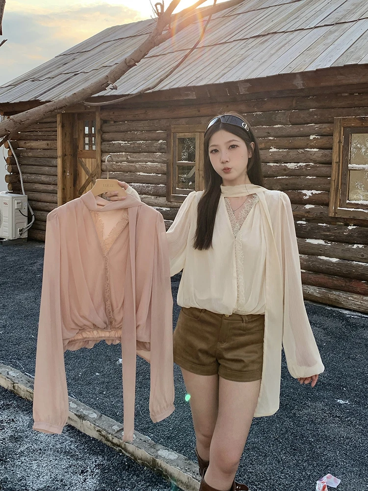 

Женские кружевные рубашки с v-образным вырезом, осенние свободные ленты с длинным рукавом, французская нежная блузка, однотонные простые офисные женские шикарные повседневные женские топы