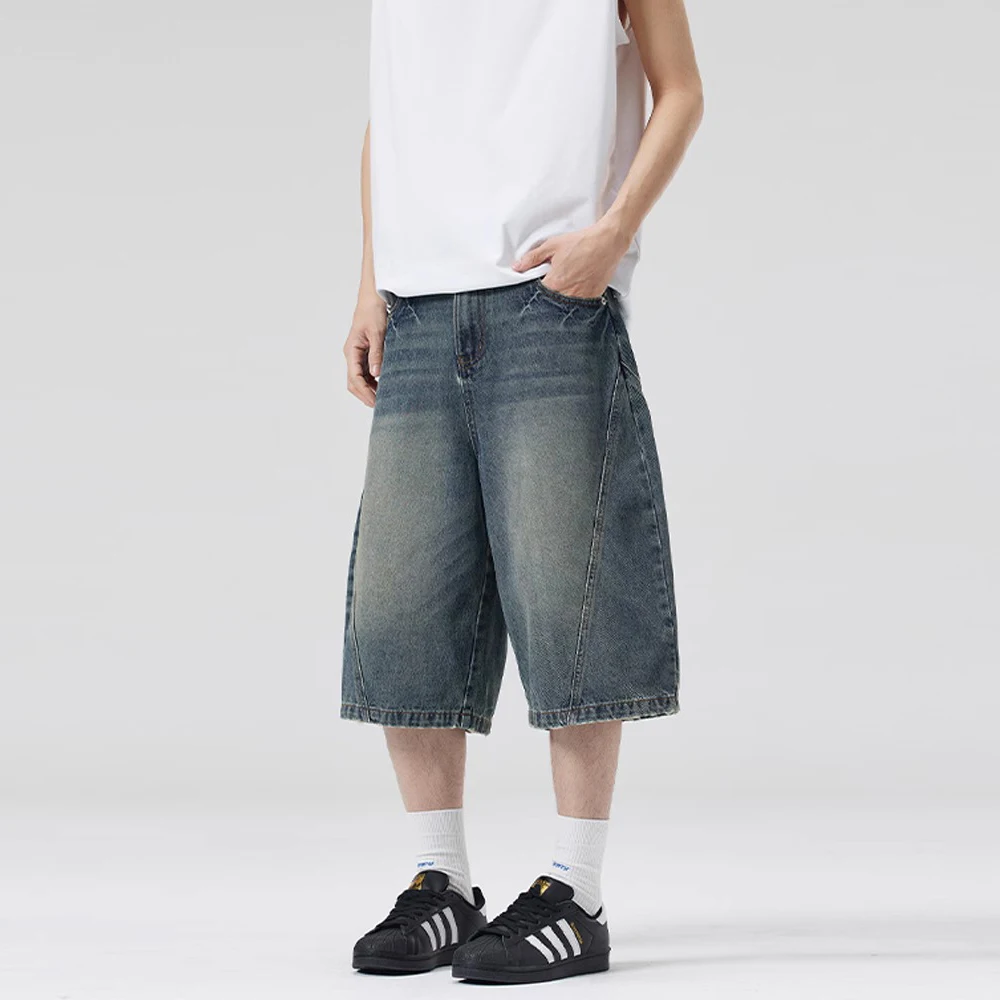 Celana Pendek Denim Tertekan Ukuran Besar Pisau Melengkung Celana Pendek Jeans Dicuci Antik Ringan Warna Solid Celana Pendek Kaki Lebar Longgar Hip Hop