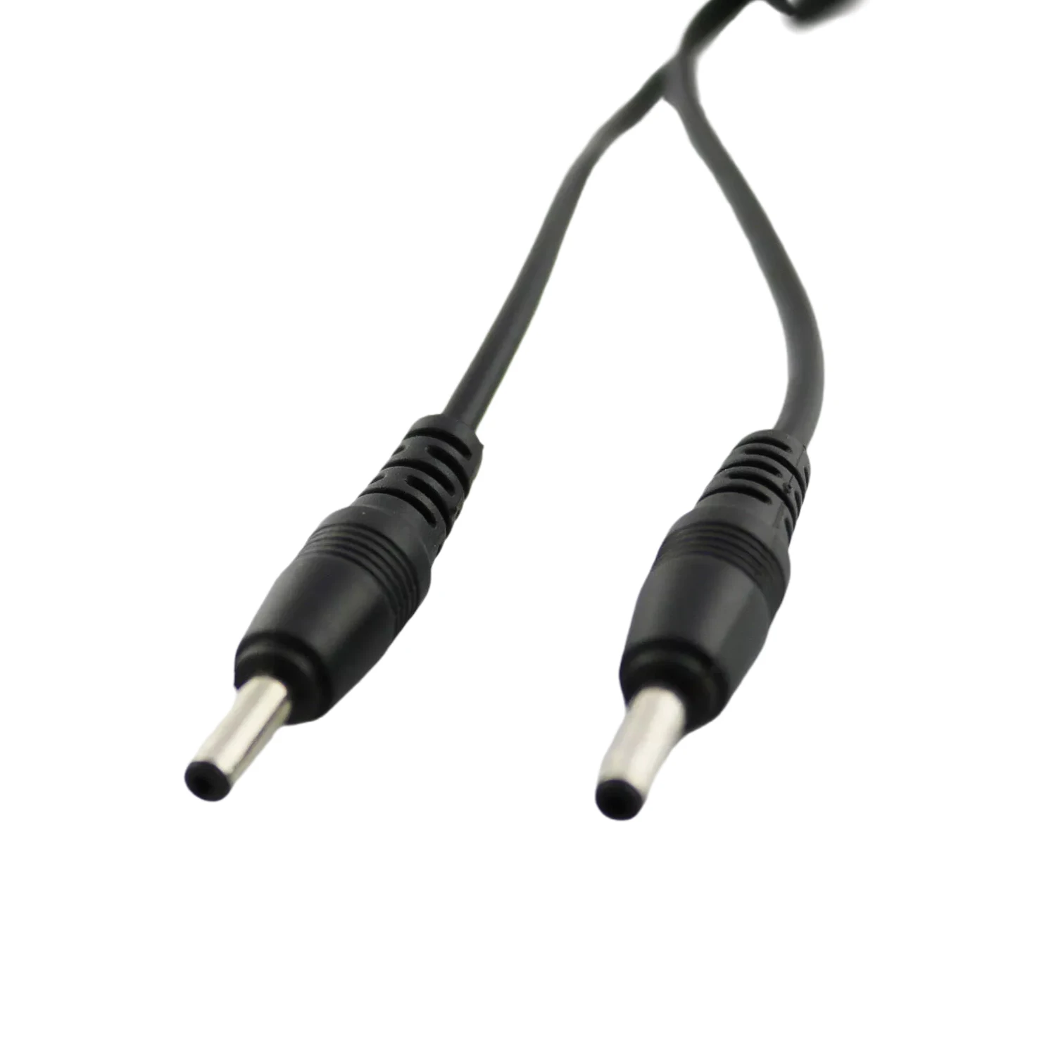 1pc 3.5mm x 1.35mm Female to 2 Dual Male DC Power Splitter Adapter Cord Cable CCTV Security Camera DVR HDVD LED Strip Light