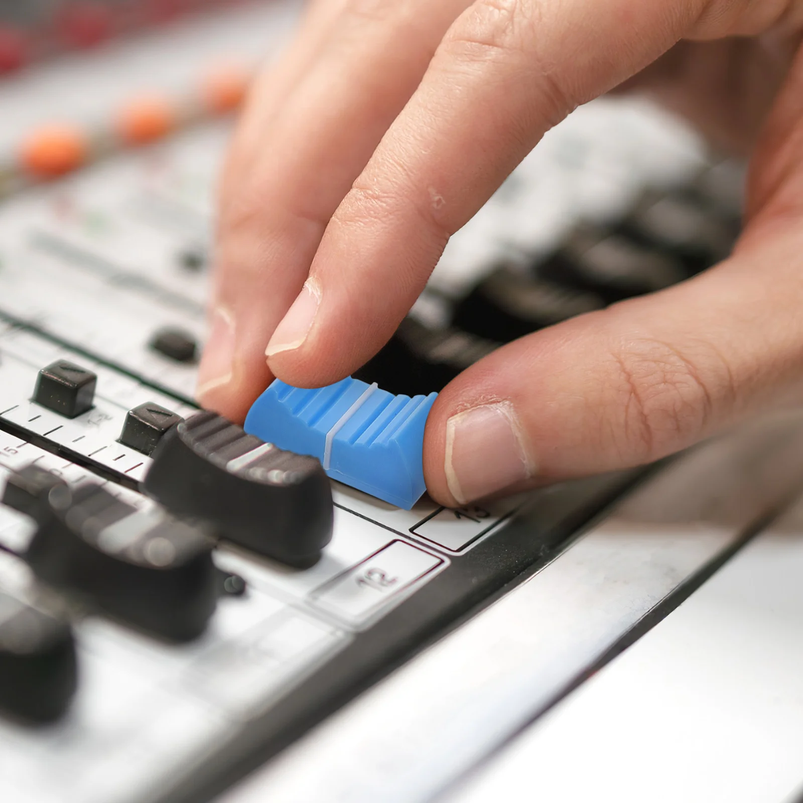 12 قطعة قبعات الجهد دفع سحب استبدال للخلاط ووحدة التحكم الصوت ترويسة المنزلق المقابض المدمجة مستقيم الشريحة الملحقات