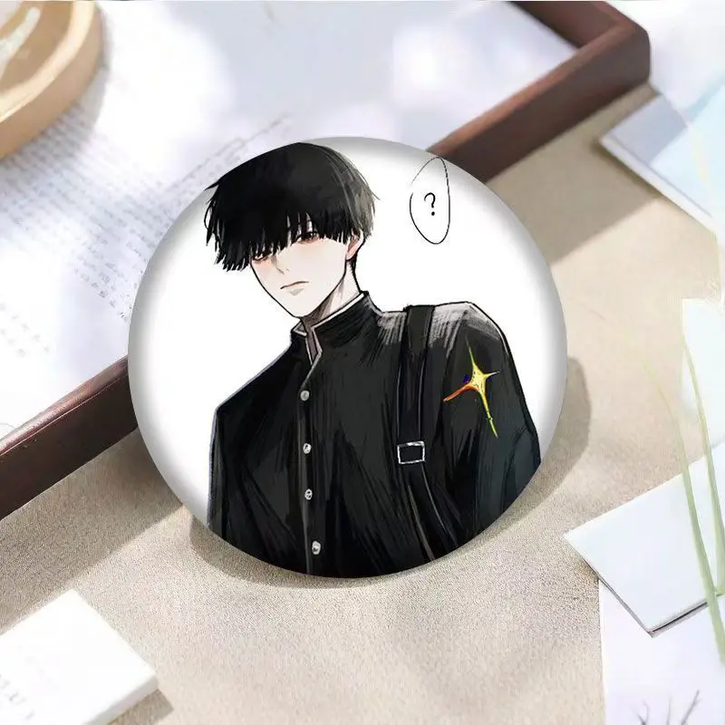 Rekan Anime Attack On Titan Levi Ackerman ambitus lencana mahjong pasir hisap indah ornamen desktop hadiah kecil yang tampan
