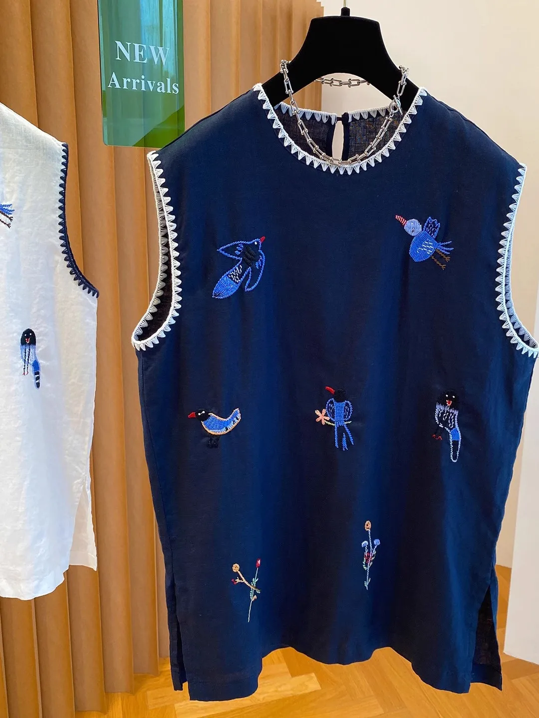 高級綿麻ノースリーブシャツ レディース 夏 2025 新作 韓国風 ゆったり おしゃれ 多機能 小さいトップス アップアパレル