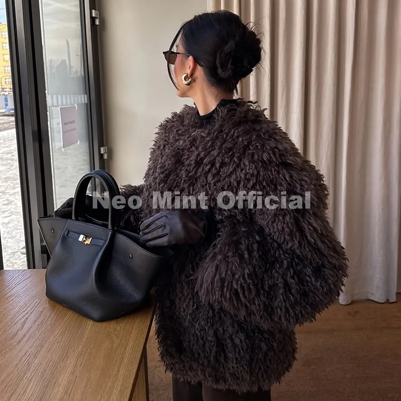 Neo Mint Winter 2026 Hot Chocolate Fluffy Chunky Sheep Fur Coat Women Oversized Overcoat Outerwear Ins Street Fashion Fur Jacket
