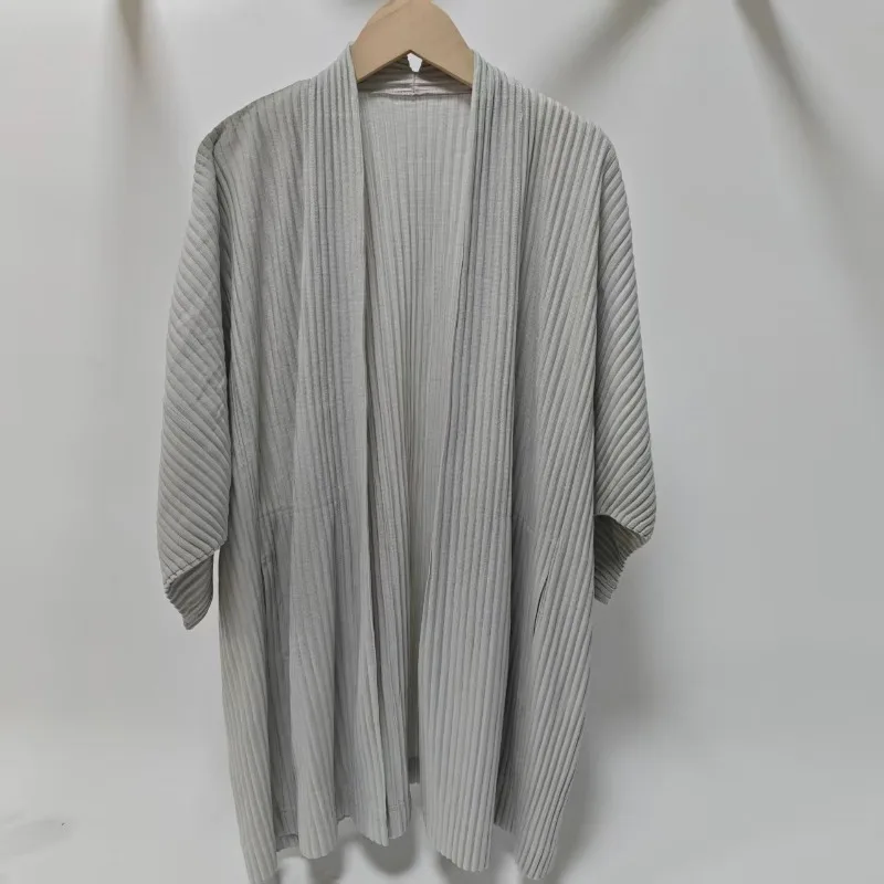 

Мужская плиссированная куртка Miyake с коротким рукавом в стиле даосской робы, весна-осень 2026, новая коллекция, свободный крой, большие размеры, полурукав