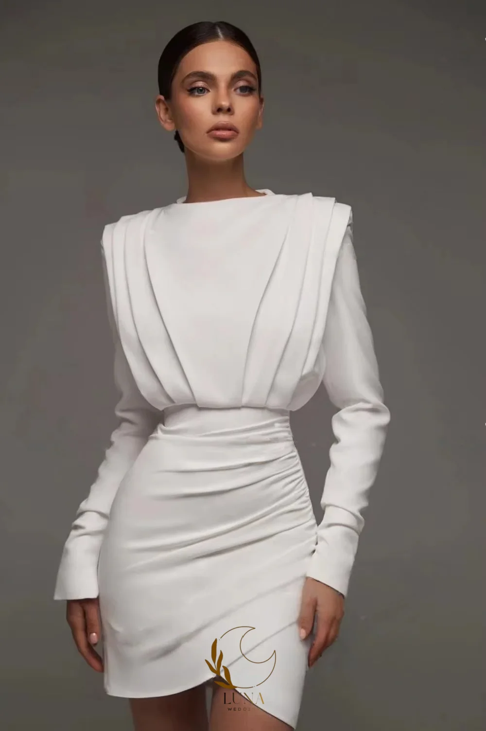 Luna Customized Modern Short Mermaid Wedding Dresses O-Neck Pleat Long Sleeves Mini Bridals Gowns Beach Wedding Party Dress 2026