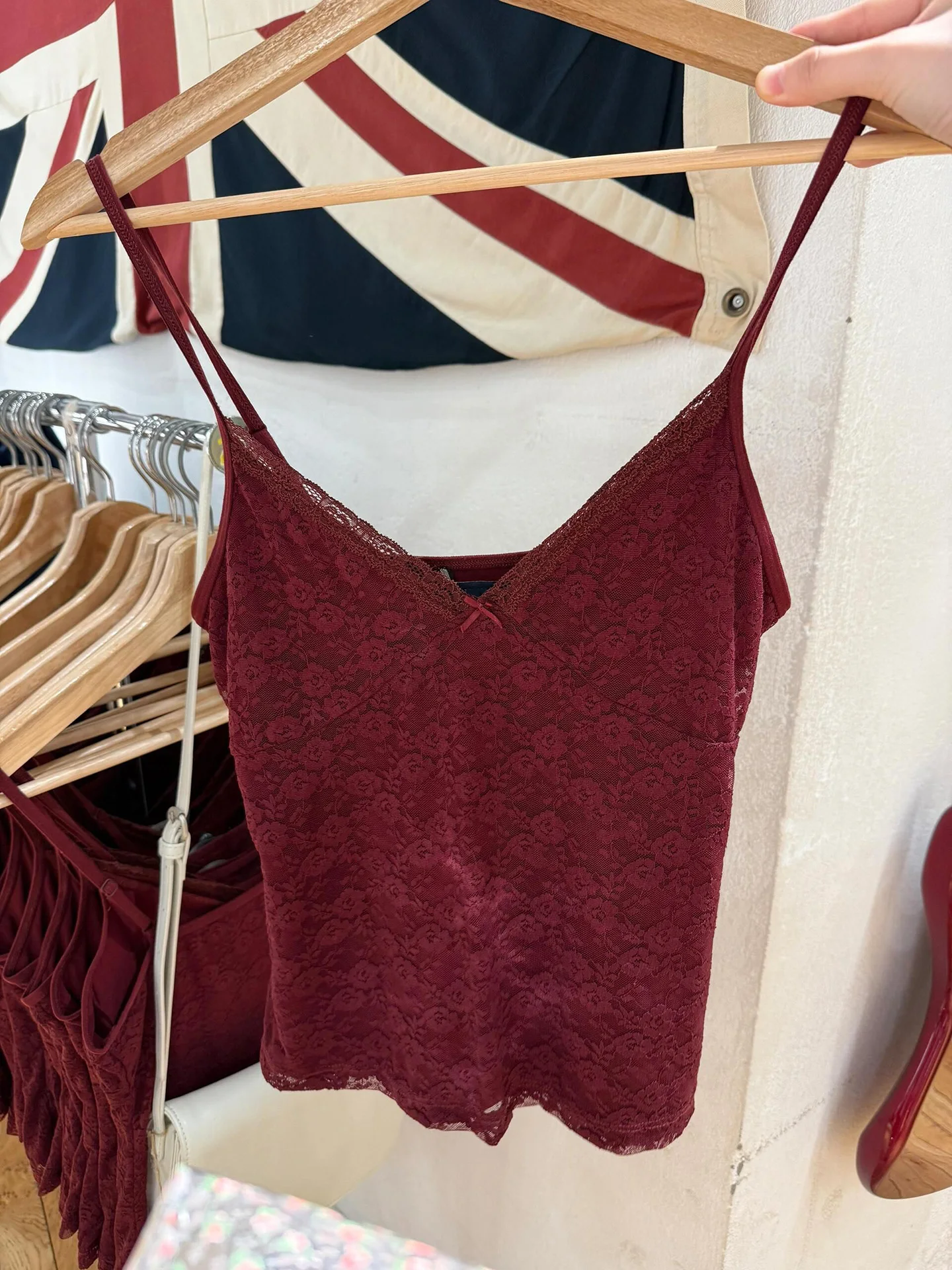 

BM Knot V-ne Pure Desire Lace Trim Csole Tank Top Women's Slim Fit Summer Versatile Spicy Girl's irt