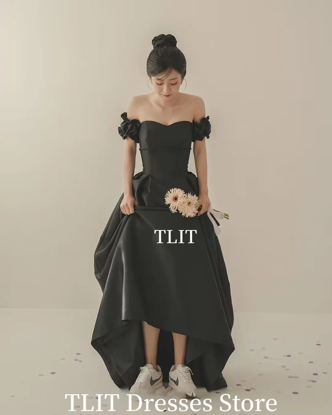 TLIT 블랙 새틴 a 라인 이브닝 가운 드레스 오프 숄더 Strapless 댄스 파티 드레스 맞춤형 섹시한 백리스 공식 행사 드레스