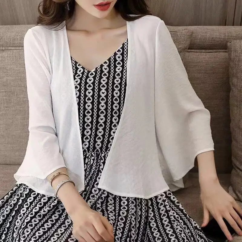 

Korean Solid Transparent Chiffon Cardigan Sun Protection Clothing Women's Sunscreen Shawl Summer Soft Yarn Breathable Cape V12