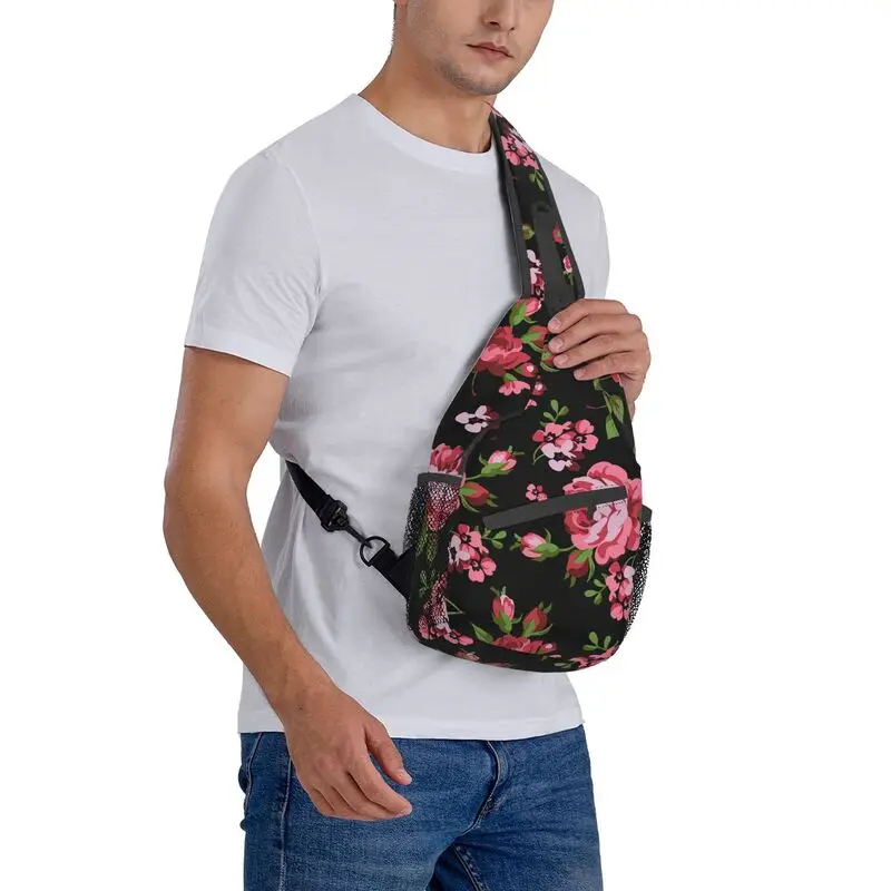 Gepersonaliseerde Rode Rozen Bloemen Patroon Sling Tassen Voor Mannen Bloem Schouder Crossbody Borst Rugzak Fietsen Camping Dagrugzak