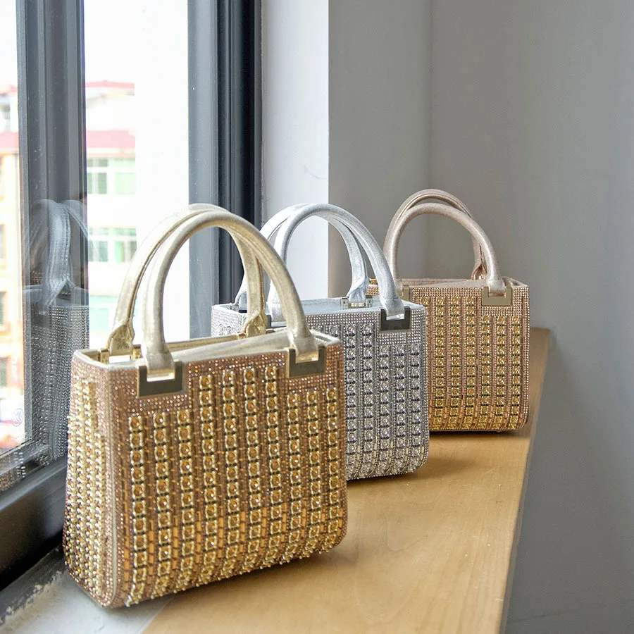 مأدبة الماس حقيبة معدنية شيونغسام حقيبة يد ريترو حقيبة مربعة صغيرة