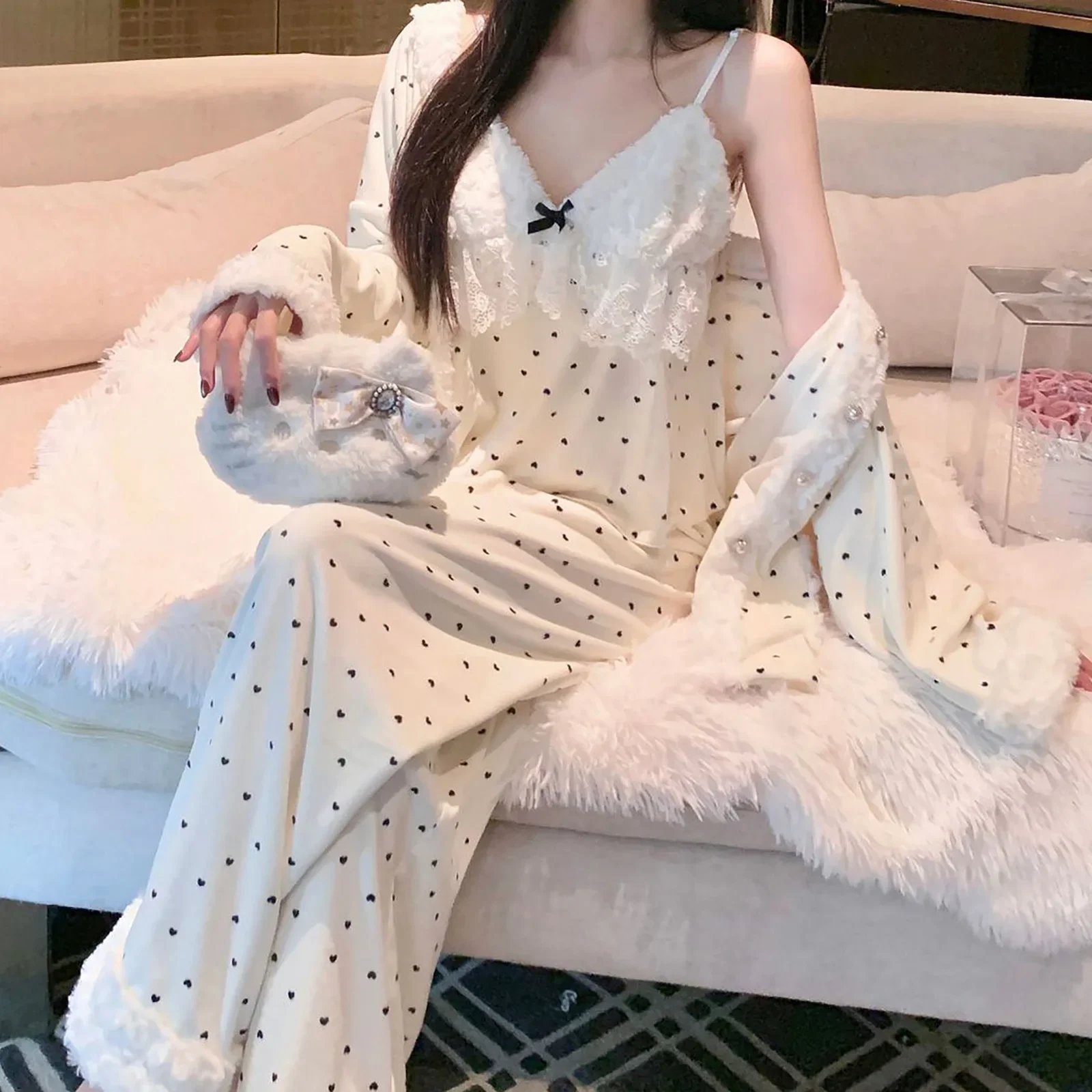 pijama-de-terciopelo-con-diseno-de-isla-a-doble-cara-ideal-para-el-otono-e-invierno-con-un-nuevo-adorno-de-lazo-de-mariposa-calido-y-de-tres-piezas-para-usar-en-casa-talla-m-xl