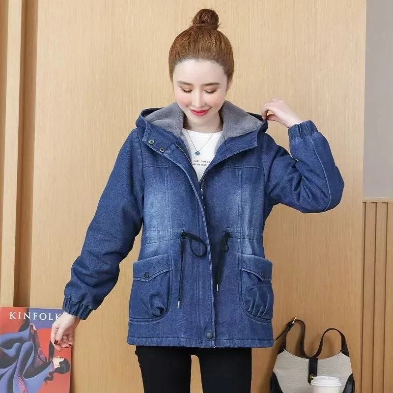 2026 Autumn Winter New Thick Warm Denim Jacket with Velvet for Women Korean Version Waist Hooded Coat Women's Zipper Overcoat