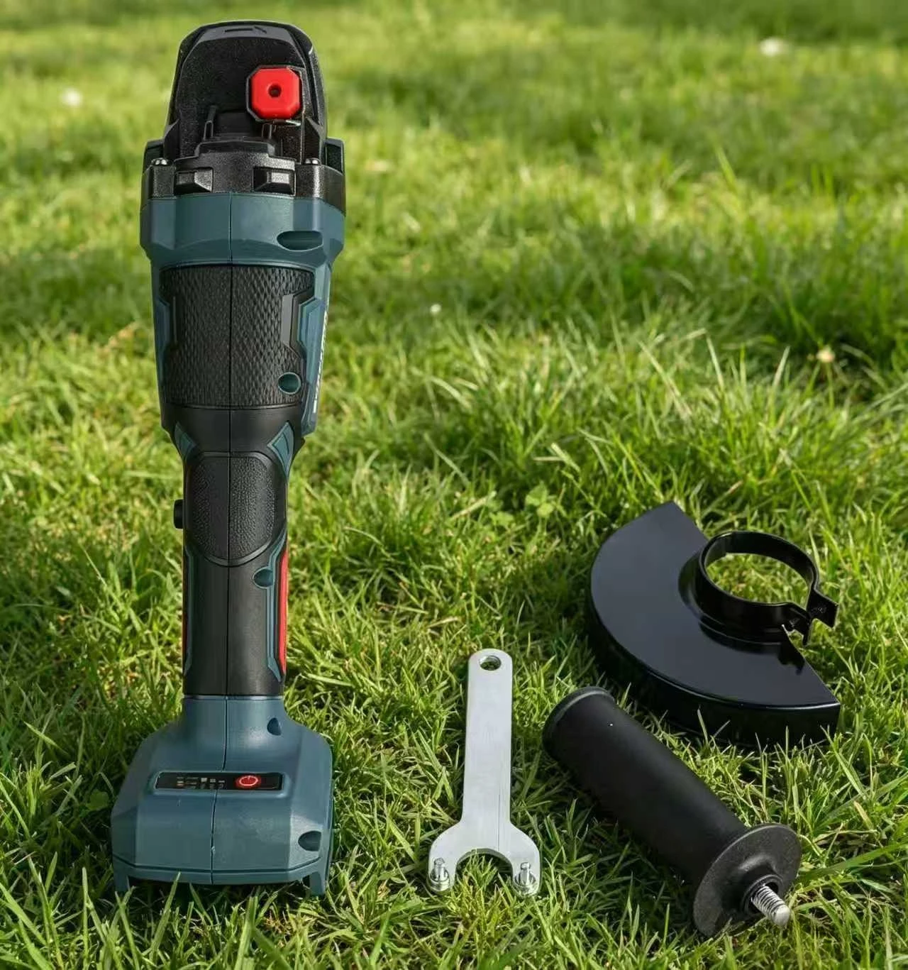 amoladora-angular-de-alta-resistencia-de-20-v-motor-sin-escobillas-de-680-w-rueda-de-125-mm-para-corte-de-metales-y-construccion-para-bateria-makita