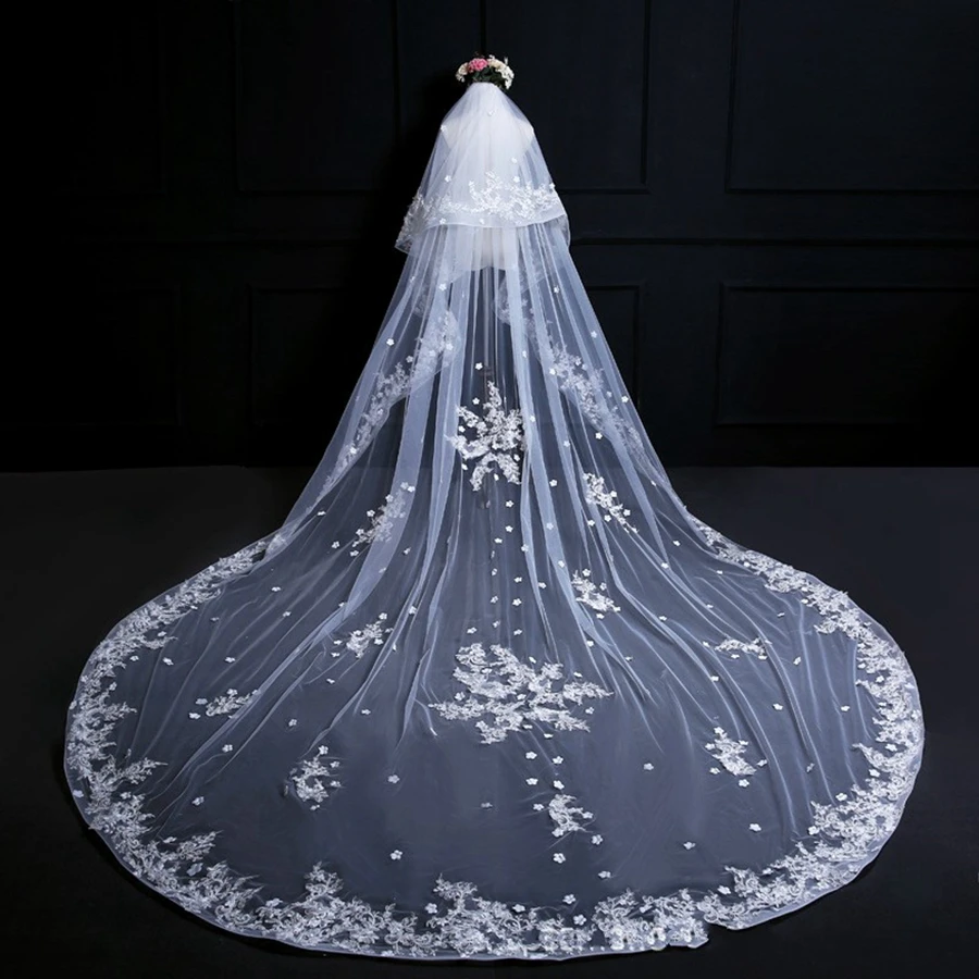 

Wholesale Two Layers Wedding Veils Lace Appliques White Ivory Bride Bridal Veil with Flower Sexy wedding accessories