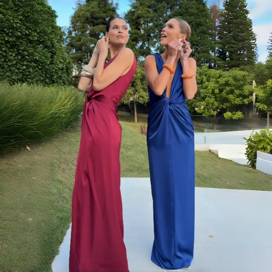Vestido de satén para damas de honor, con escote en V pronunciado, sin mangas, con diseño de nudo retorcido, largo hasta el suelo, ideal para bodas, fiestas y eventos formales.
