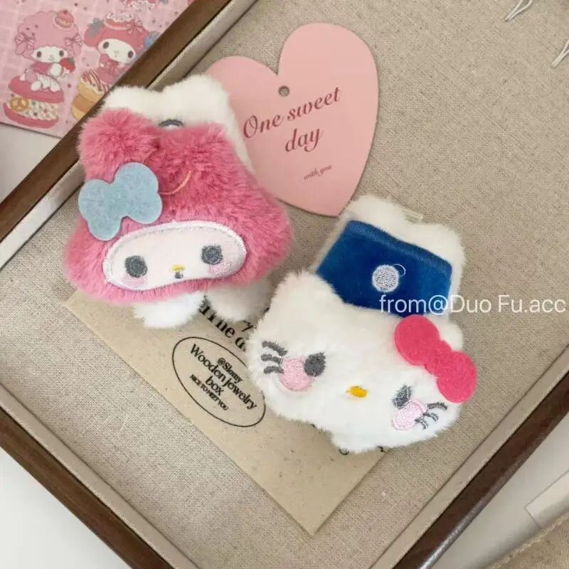 Horquilla Kawaii Sanrio Hello Kitty My Melody, dibujos animados, creativa, dulce y encantadora flequillo, Clip LATERAL, tocado versátil, regalo de cumpleaños para niña