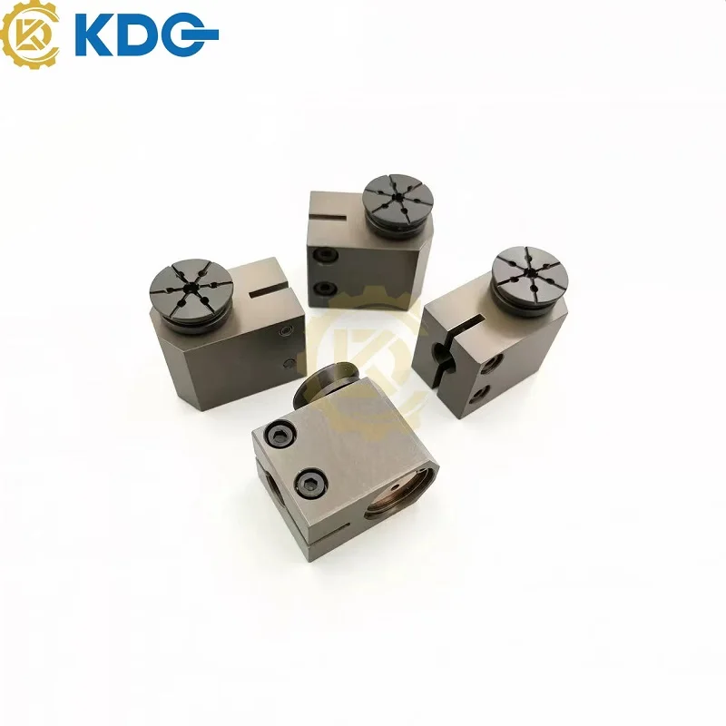 

M8135590 91020 Присоска для машин KBA Rapida74, присоска для печатных машин Roland, запчасти для принтеров KBA, 38x39x24мм