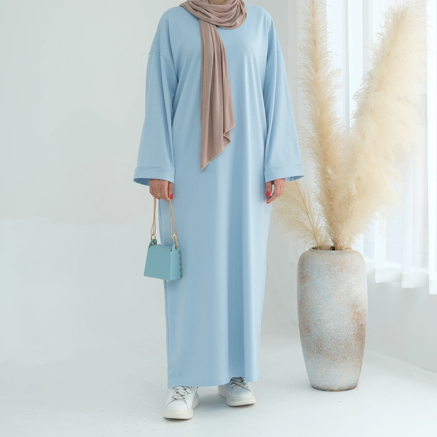 

Muslim Women Middle Easte Plain Long Sleeve Pocket Loose Hoodie Dress Turkey Robe Dubai Abaya Kaftan Ramadan Modest Dresses Gown