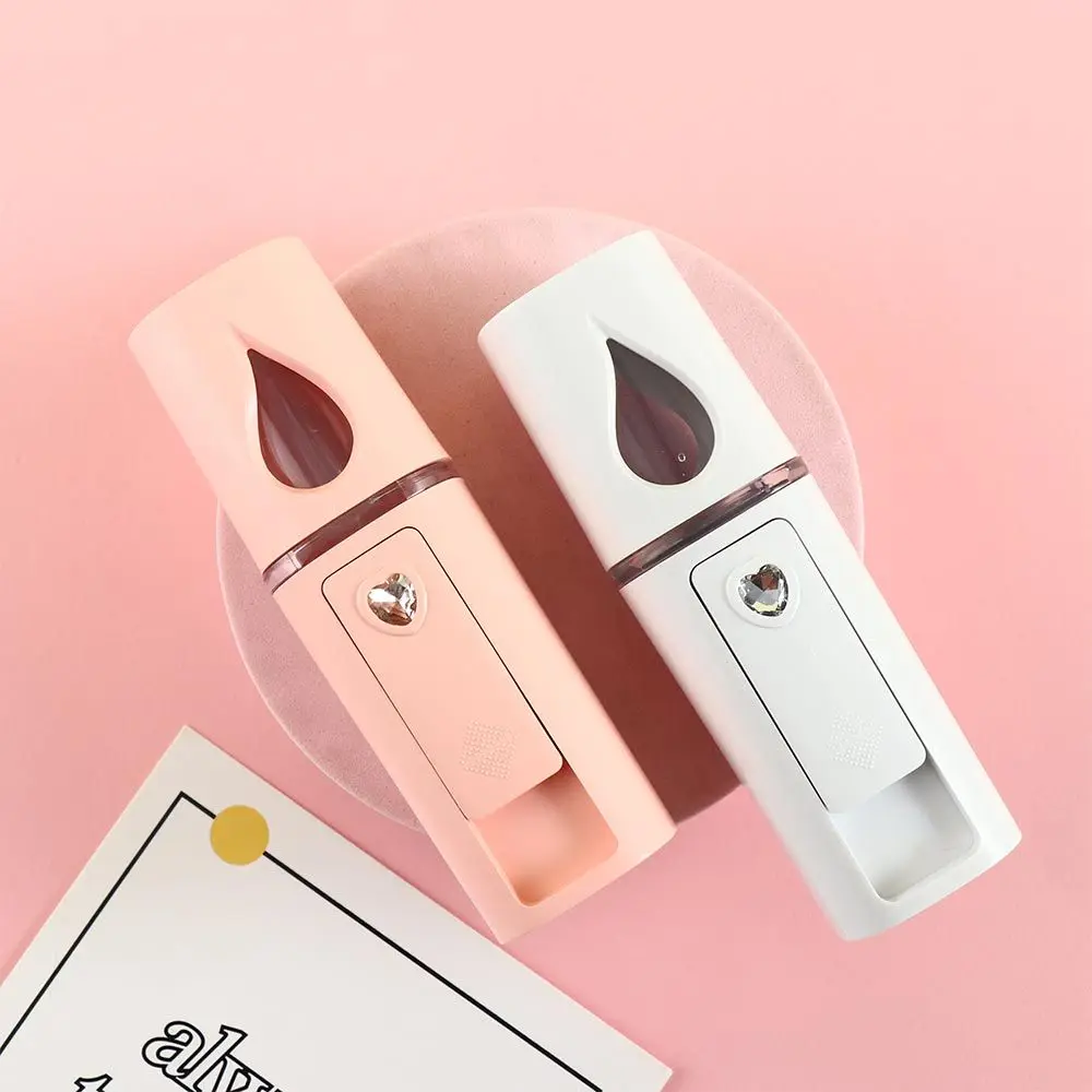 Strumenti per la cura della pelle Strumenti di bellezza ricaricabili Umidificatore facciale USB Pratico vapore per il viso Nano Spruzzatore facciale Macchina per nebulizzazione