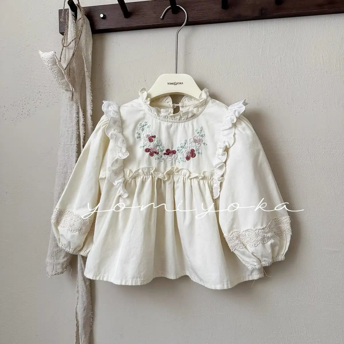 Spring Autumn Fashion Baby Girls Long Sleeve Sweet Apricot Princess Embroidered flower Tshirt Top Children Set Casual Clothes