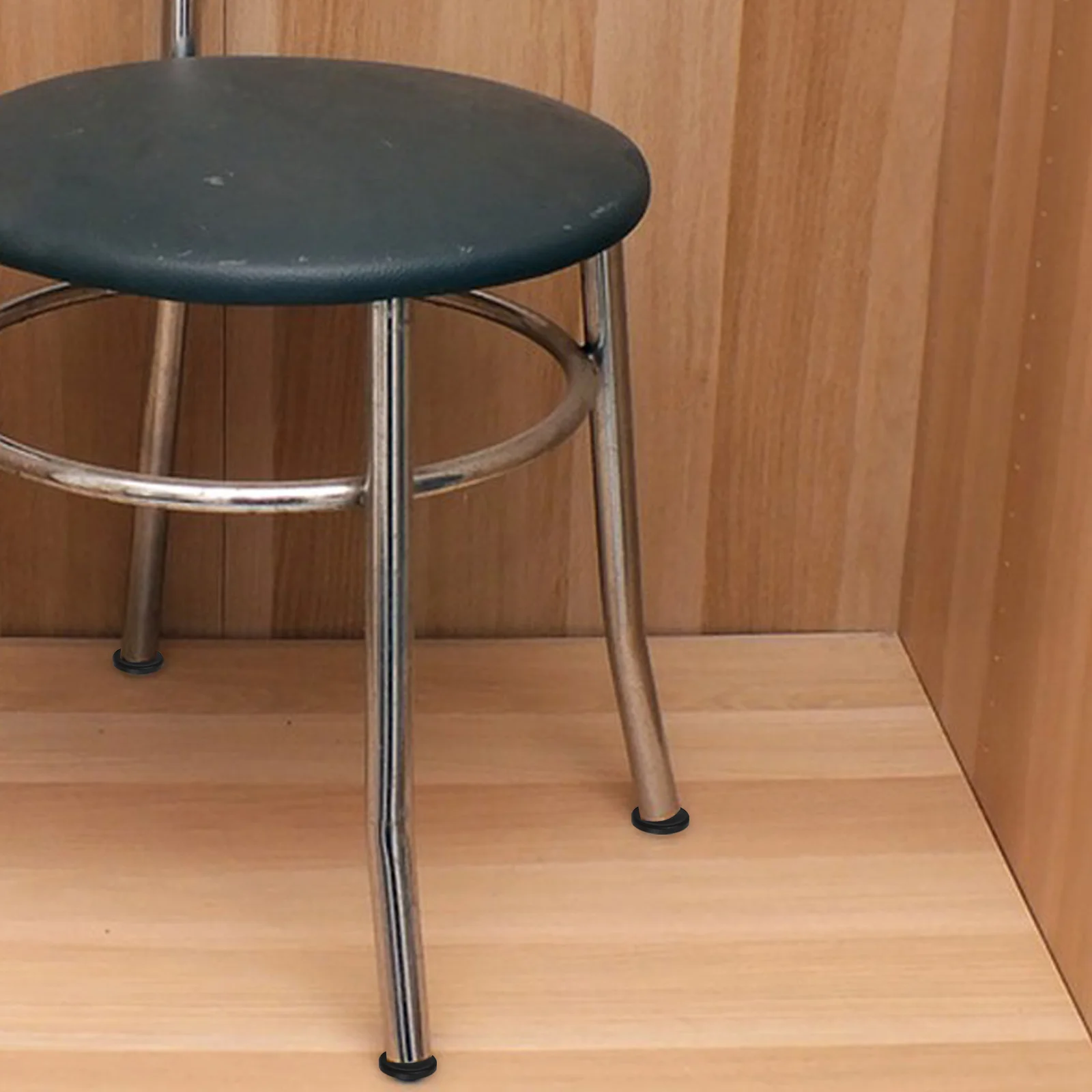 

100Pcs Round Furniture Leg Plugs Tubing End Caps Durable Protective Table Chair Stool Feet Covers Scratch Resistant Silent