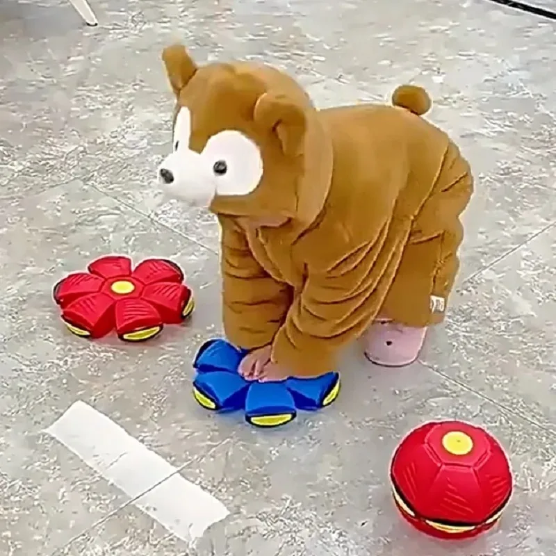 Spielzeug Spielbälle Fliegendes UFO Flachwurfscheibenball Übung Dekomprimieren Entlüftungsspielzeug Lkcomo Kind Magischer Glanz im Freien Wurfscheibe