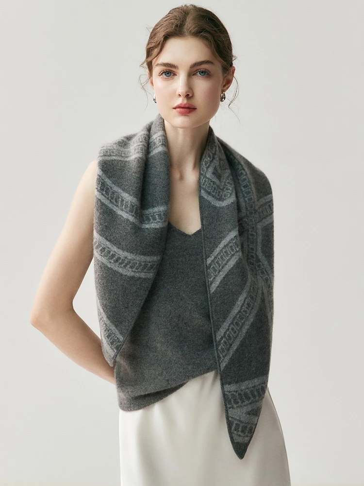 TLOML Chic Women's 100% Cashmere Knitted Scarf Shawls Autumn Winter Soft Cashmere Knitwear Triangle Shawl Wraps Luxury Design