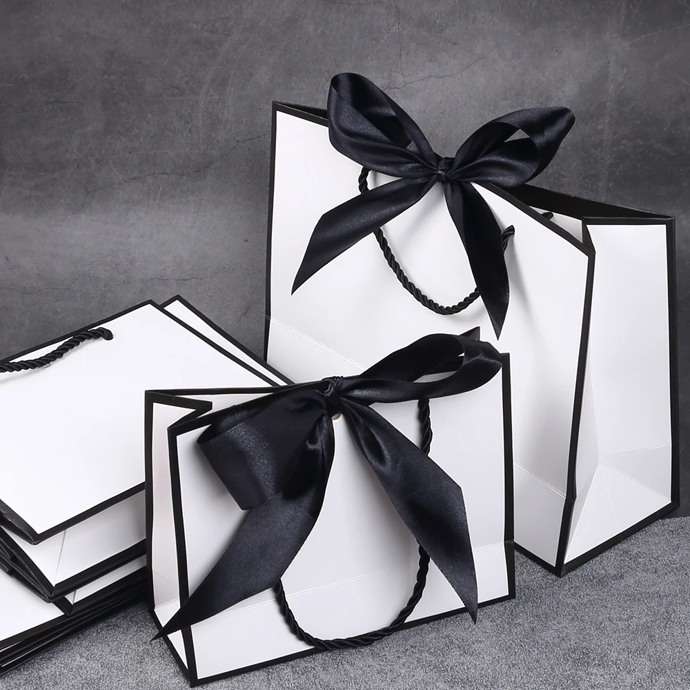 Bolsas de regalo con lazo, bolsas de regalo blancas y negras, bolsas de compras con asa para el día de San Valentín, fiesta, boda, dama de honor, 5 uds.