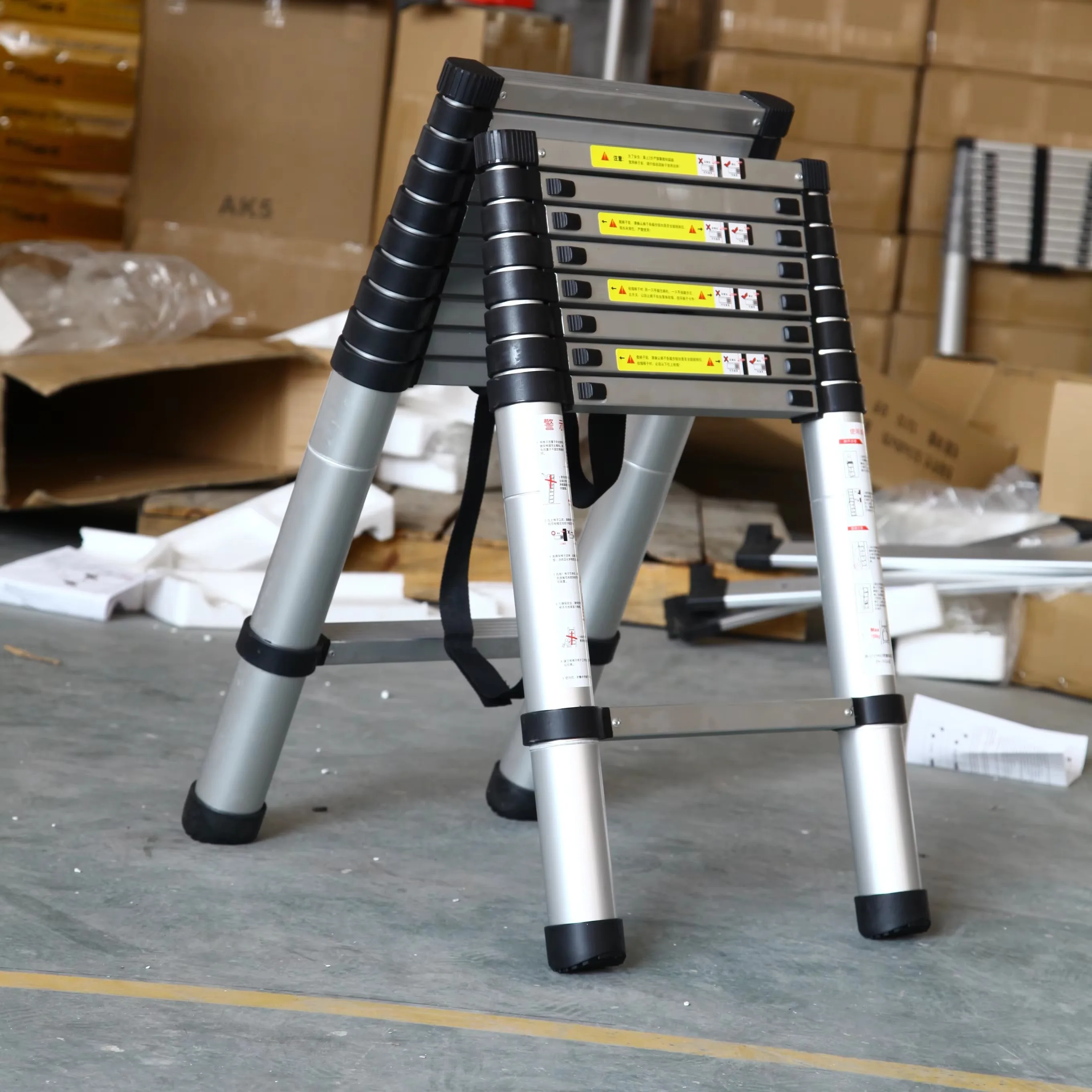 

Double Side Aluminum Extendable Telescopic Ladder Portable Multi Purpose Folding Ladder