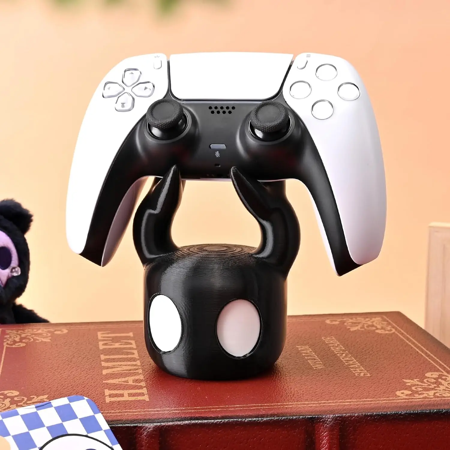 Gaming Controller Ghost Display Stand Cartoon Design Desktop Holder for PS5 Xbox Series X Switch Console Accessories view 2