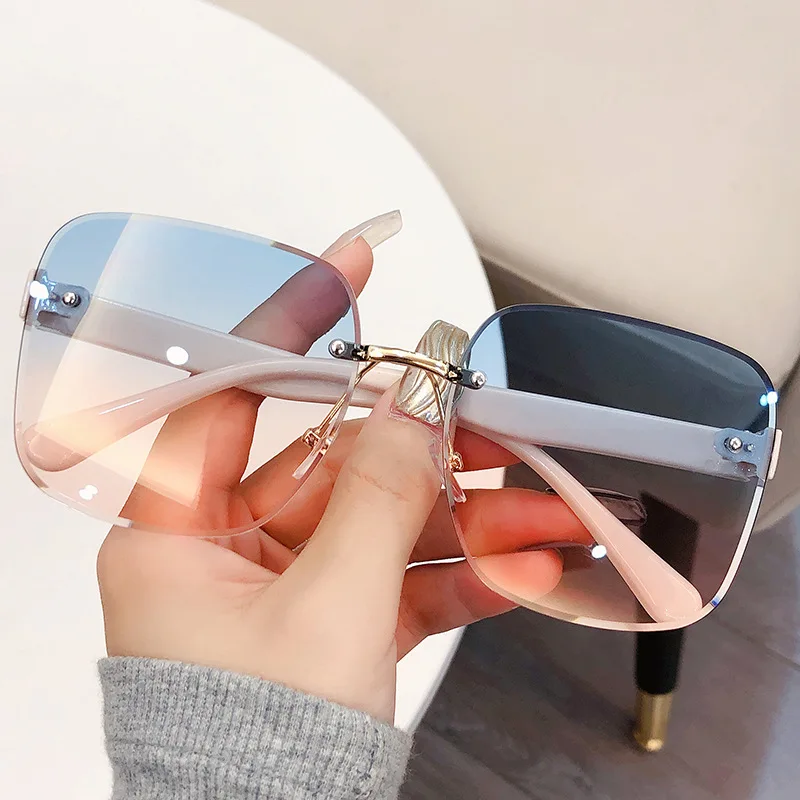 

Rimless Fashion Sunglasses, Luxury Designer Style, Two-Tone Metal Frame Gradient Glasses, Women's Trendy Streetwear Sunglasses