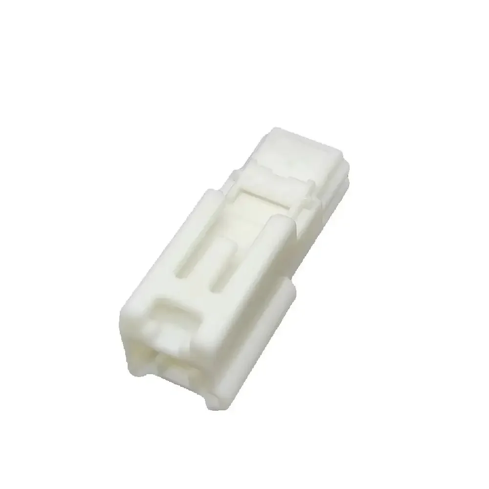 High-Quality Automotive Connector 6098-6050 2PIN Plastic Plug Sheath Shell Parts Original Equipment Manufacturer New