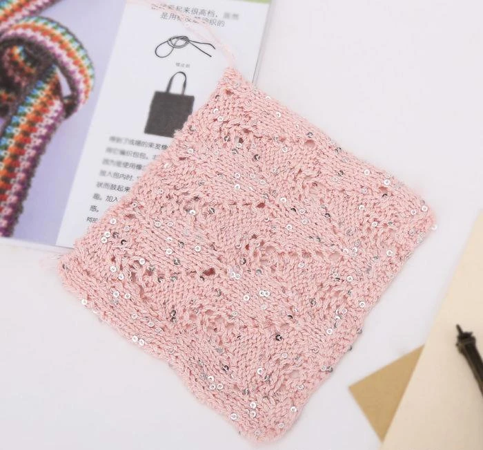 50 g/Knäuel, 49 Farben, goldenes Silber-Paillettengarn, glitzernde Glitzerfäden, Stricken, Lurex, Häkeln, Pullover, Basteln, DIY-Tasche – Detail 5