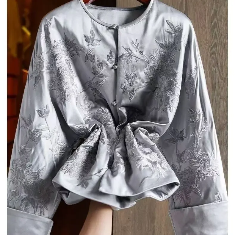 2025 Traditional Chinese Style Grey High Quality Flower Embroidery Loose Women Jackets Vintage Single Breasted Tangsuit Coats