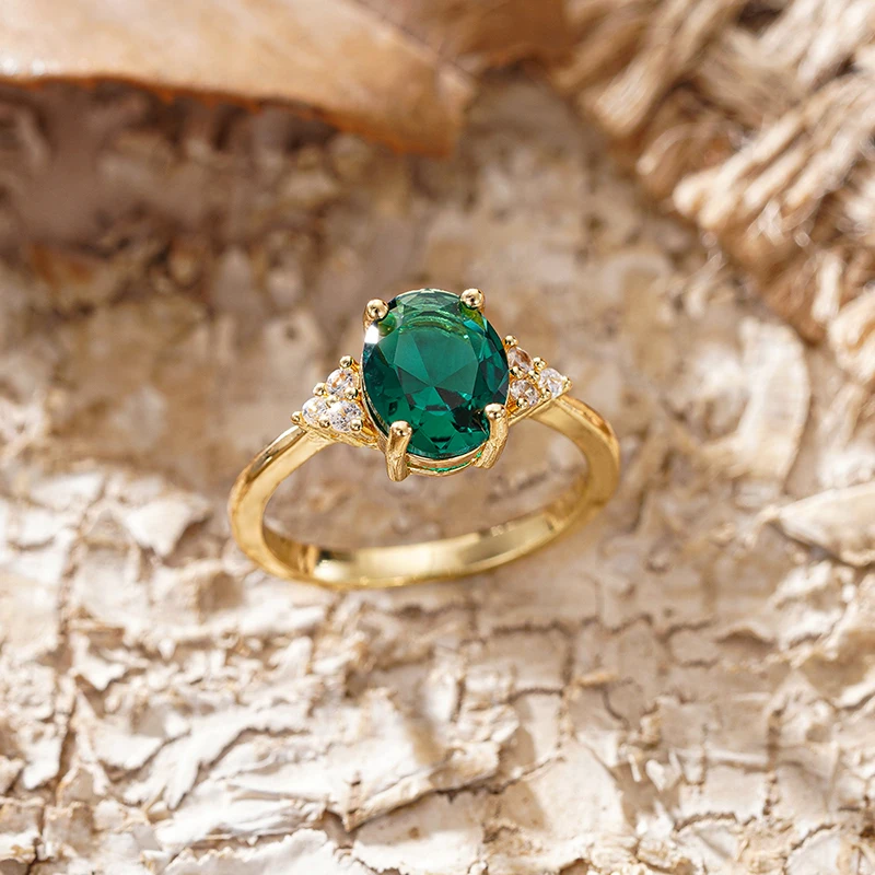 Huitan Gentle Gold Color Women Ring Versatile Party Wedding Trendy Accessories Inlaid Bright Green CZ Charming Jewelry Lady Gift