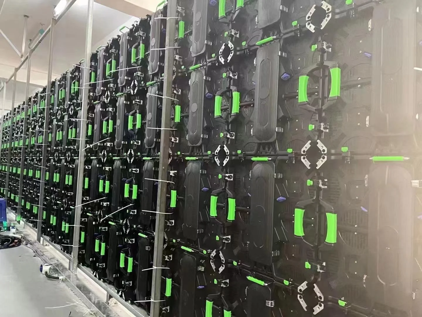 500x1000 مللي متر الضميمة الألومنيوم المصبوبة P4.81 P3.91 P2.97 داخلي خارجي كامل اللون لا توجد وحدة LED للإيجار الضميمة الفارغة #2