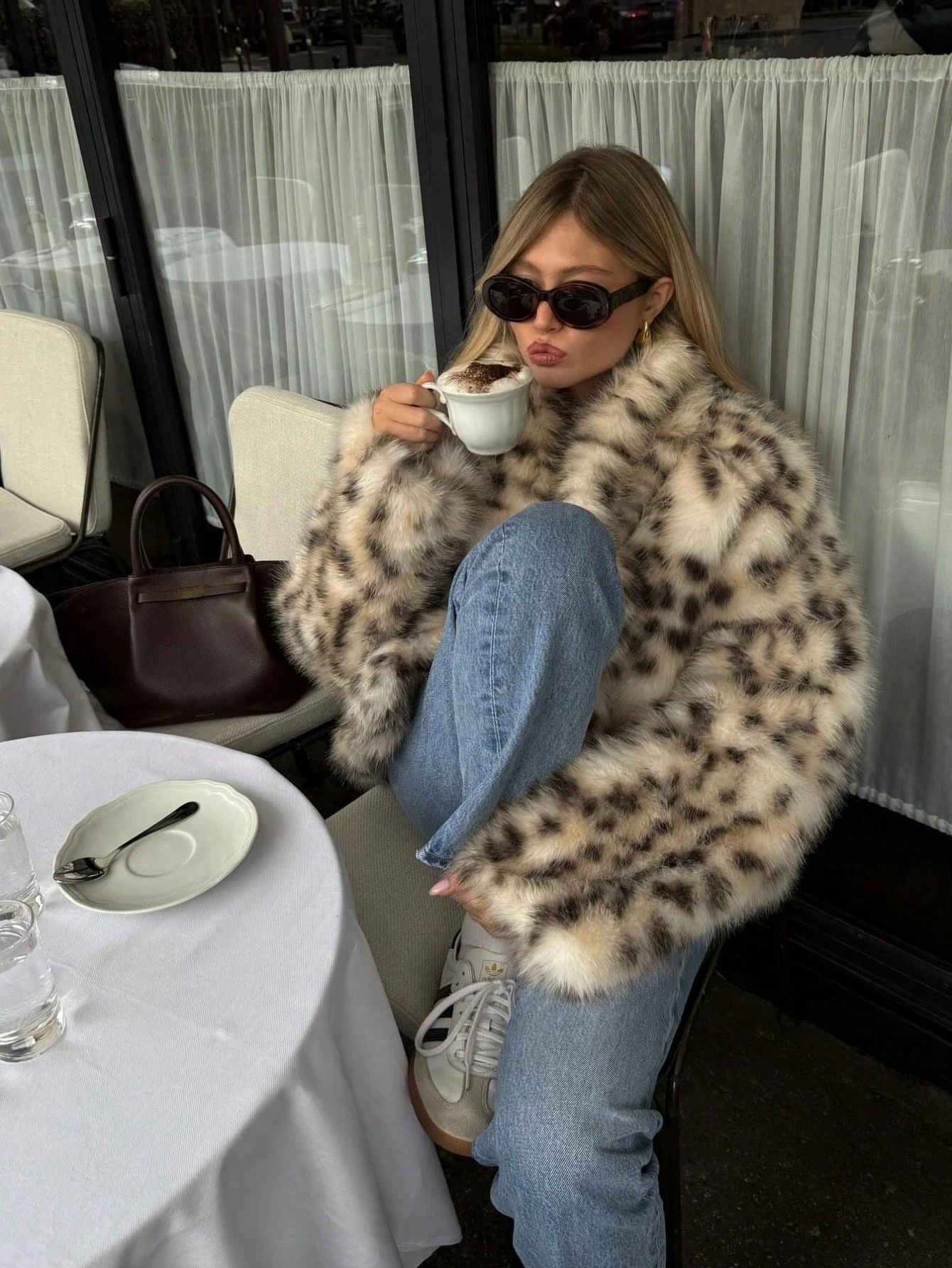 Women Winter Faux Fur Coat Snow Leopard Print Fluffy Short Lapel Collar Warm 2026 New Old Money Luxury Streetwear Outerwear